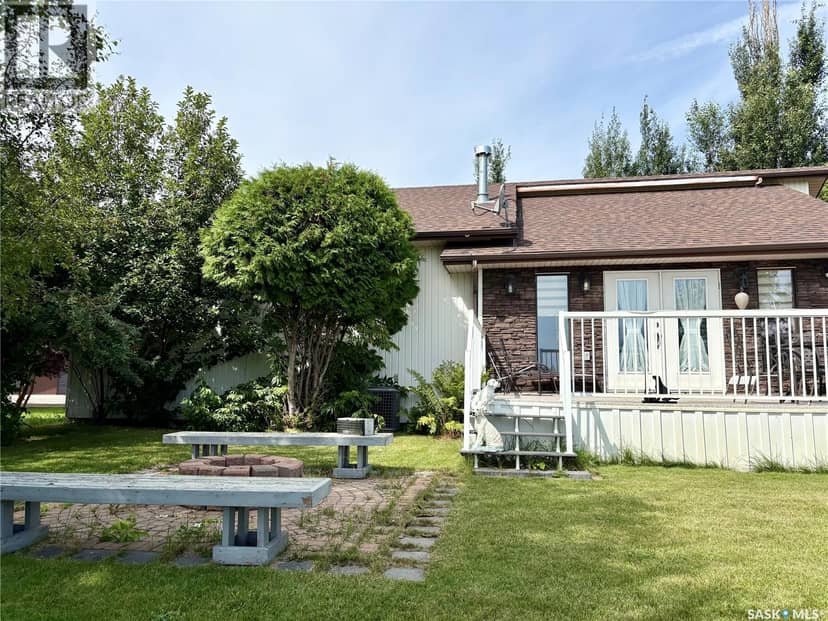 230 Augusta PLACE, Good Spirit Lake, photo 3