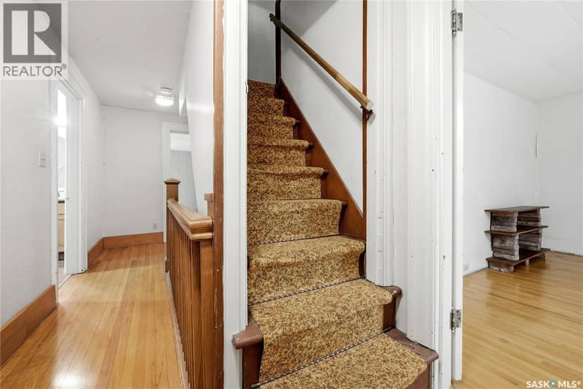 21 Angus CRESCENT — photo 31 of 40