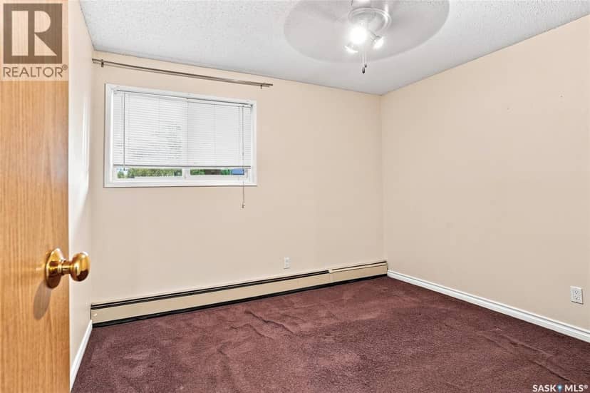 614 310 Stillwater DRIVE — photo 12 of 26