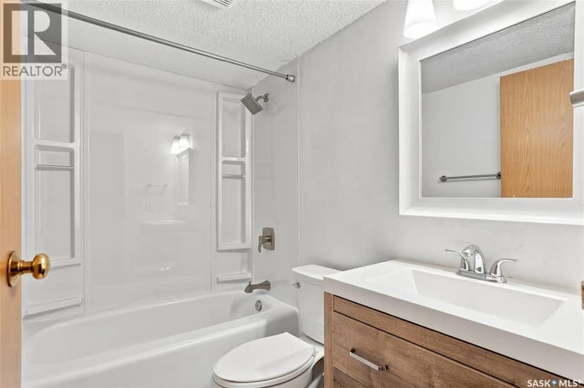 614 310 Stillwater DRIVE — photo 16 of 26