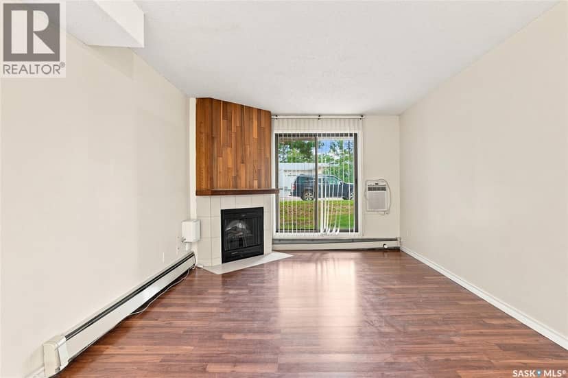 614 310 Stillwater DRIVE — photo 9 of 26