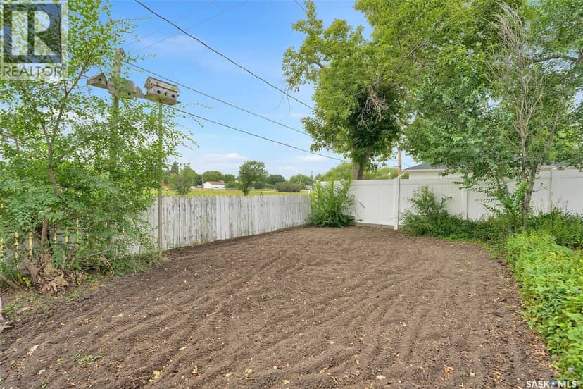 4825 Sherwood DRIVE — photo 37 of 39