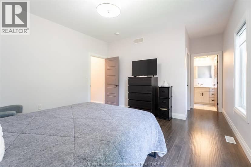 339 OAK STREET West — photo 20 of 40