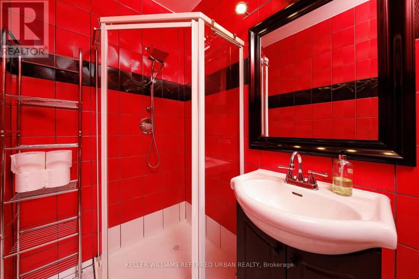 6 Elmhurst Drive — photo 15 of 40