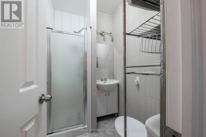 6 Elmhurst Drive — photo 40 of 40