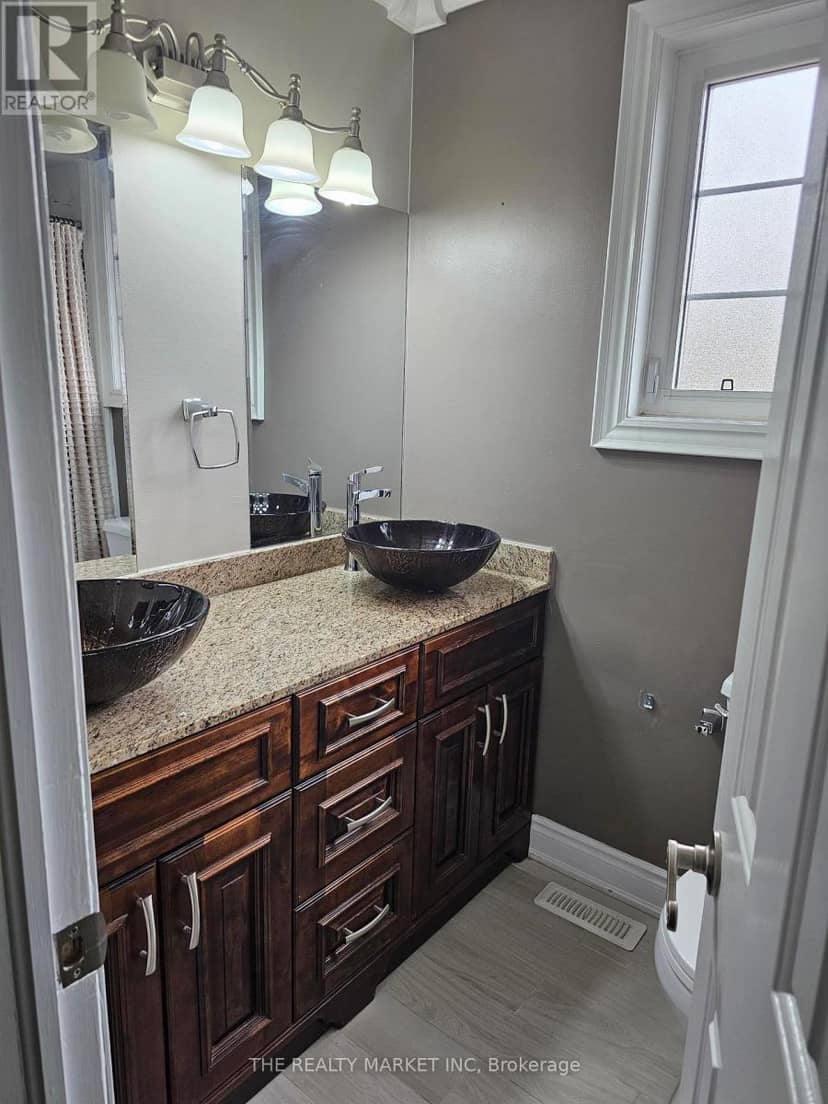 102 William Stephenson Drive — photo 6 of 11