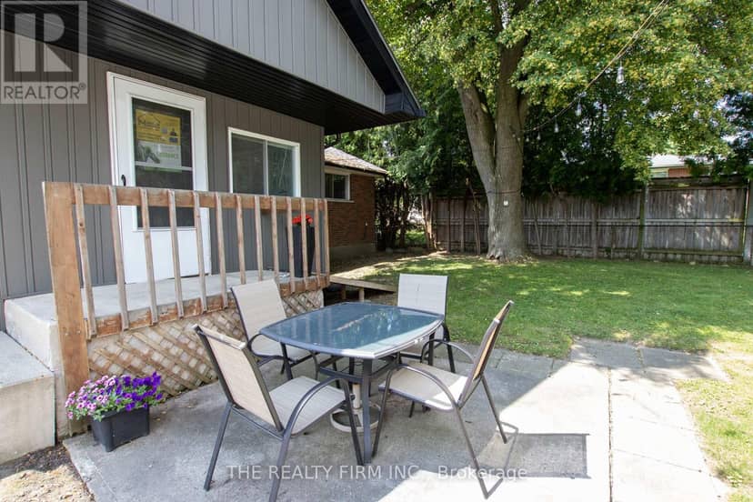 82 Langton Road — photo 35 of 40