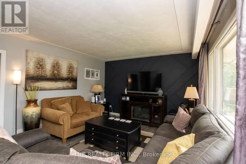 82 Langton Road — photo 8 of 40