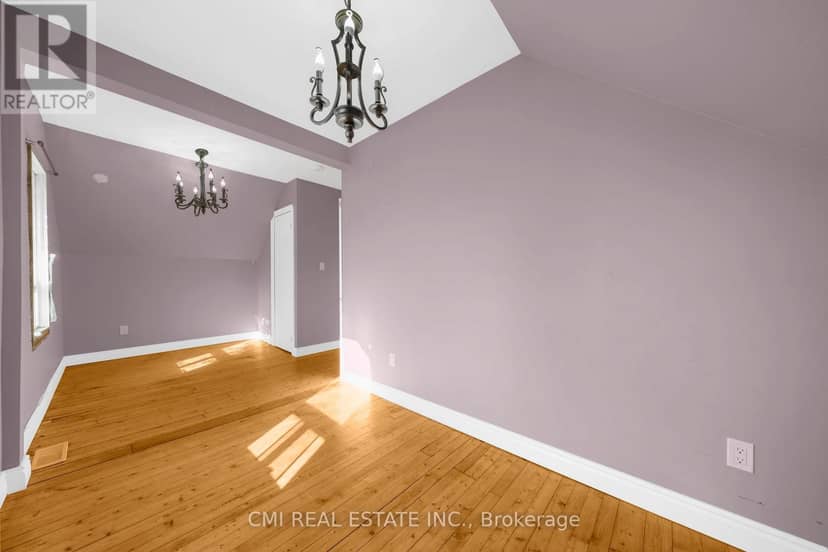 43 Perry Street — photo 24 of 40