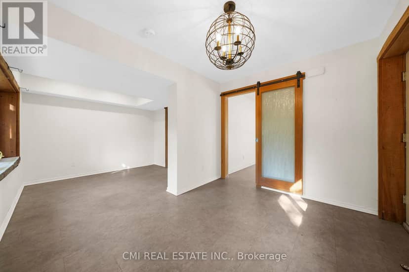 43 Perry Street — photo 29 of 40