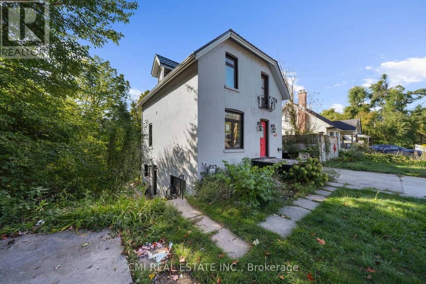 43 Perry Street — photo 3 of 40