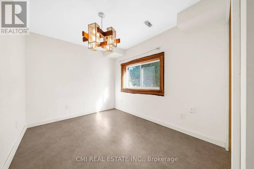 43 Perry Street — photo 30 of 40