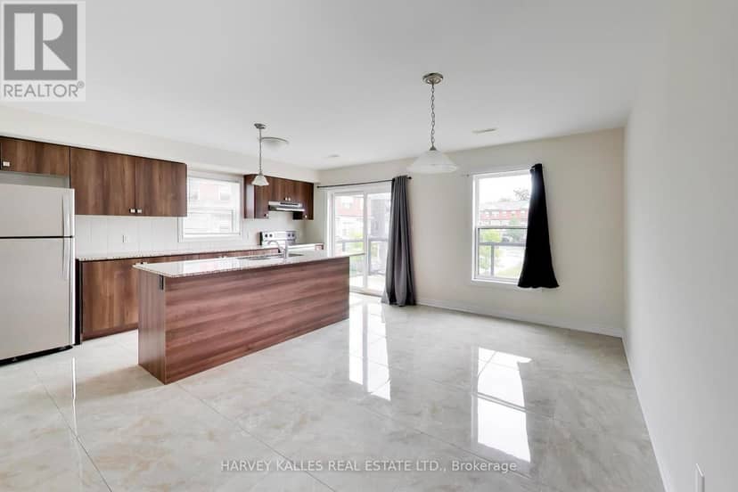 38 - 1 Leggott Avenue — photo 11 of 37
