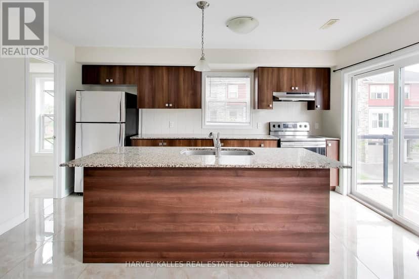 38 - 1 Leggott Avenue — photo 14 of 37