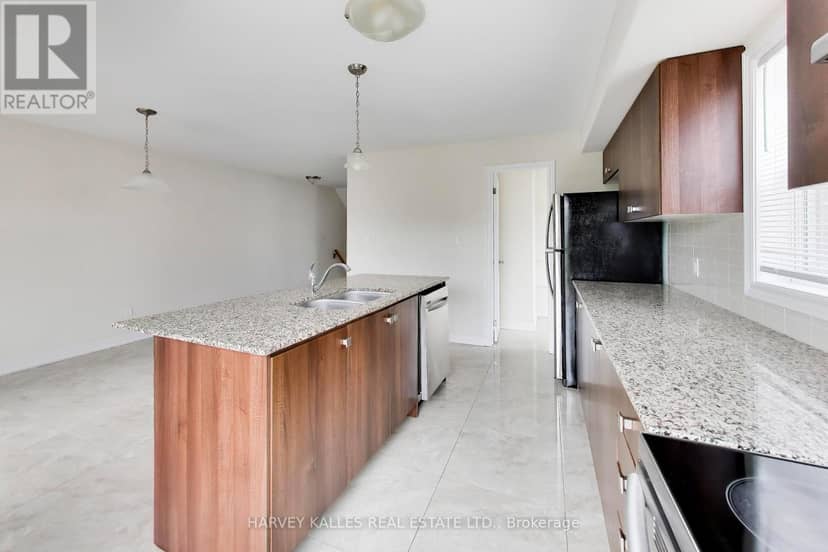 38 - 1 Leggott Avenue — photo 16 of 37