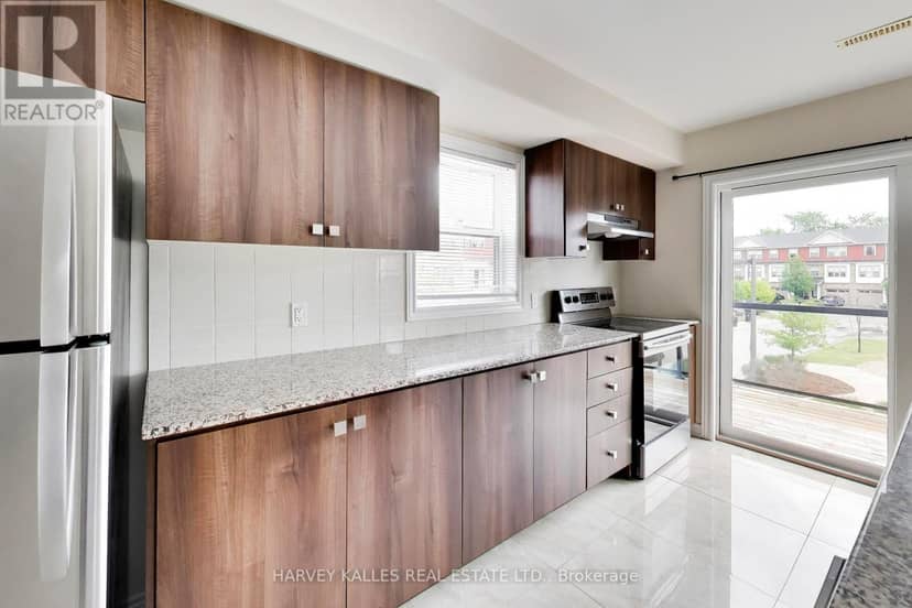 38 - 1 Leggott Avenue — photo 17 of 37