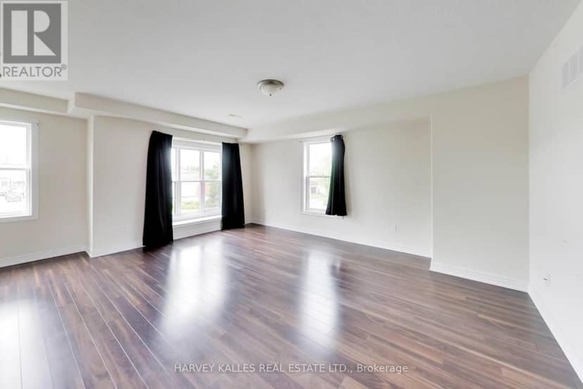 38 - 1 Leggott Avenue — photo 8 of 37