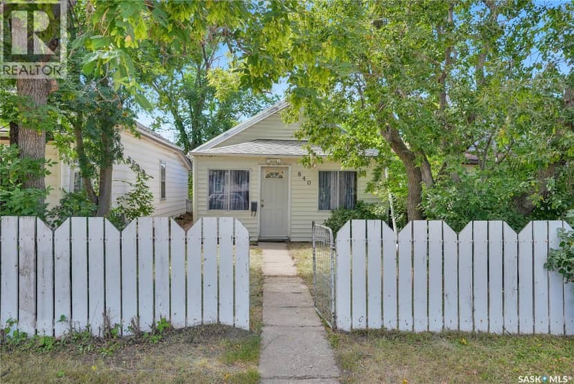840 Grey AVENUE, Moose Jaw