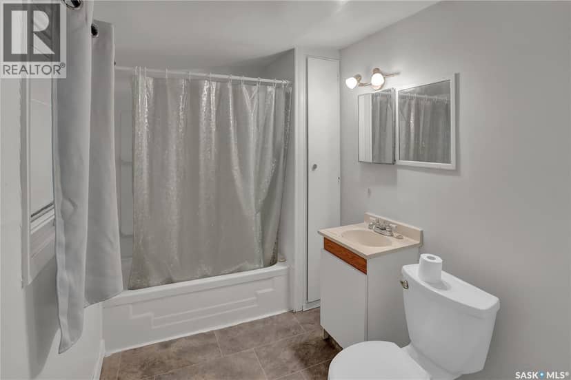 840 Grey AVENUE — photo 24 of 32
