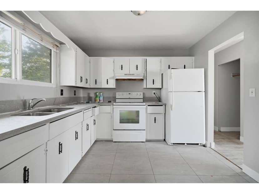 32082 AUSTIN AVENUE, Abbotsford, photo 8