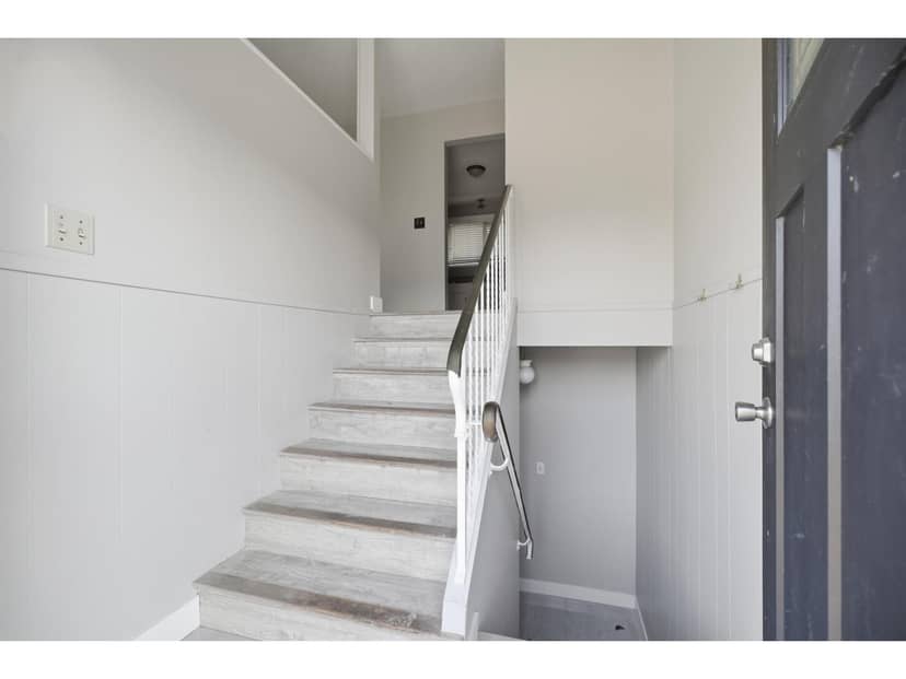 32082 AUSTIN AVENUE, Abbotsford, photo 3