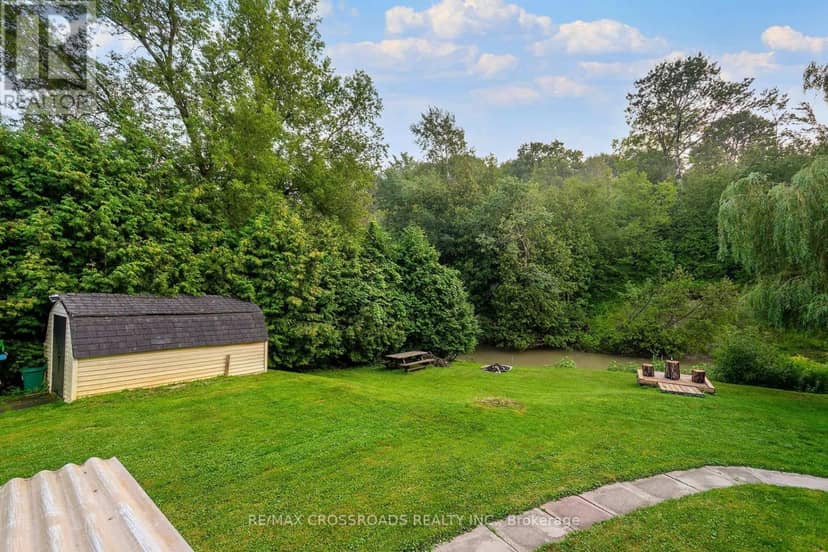 368 Cedar Valley Boulevard — photo 23 of 29