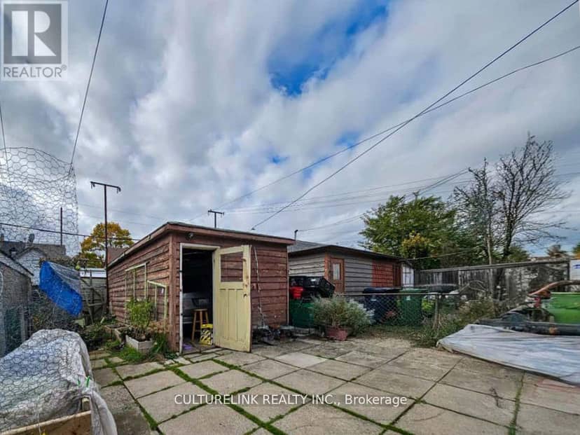 52 Palmerston Avenue — photo 10 of 30