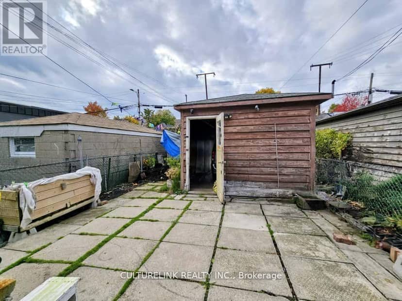 52 Palmerston Avenue — photo 11 of 30