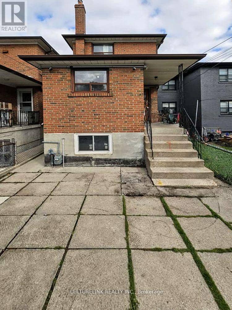 52 Palmerston Avenue — photo 9 of 30