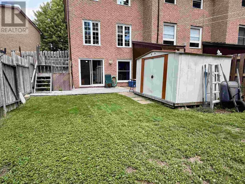 74 Frame CRES — photo 32 of 36