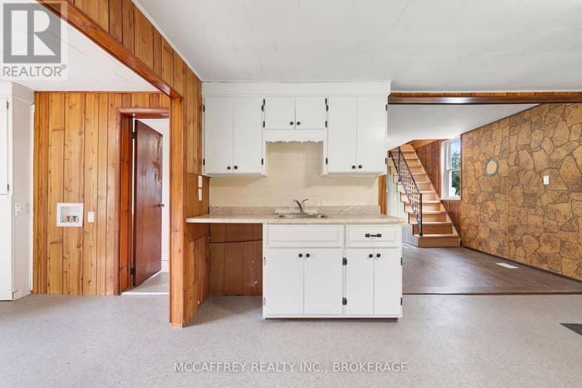 333 Burridge Road — photo 14 of 40