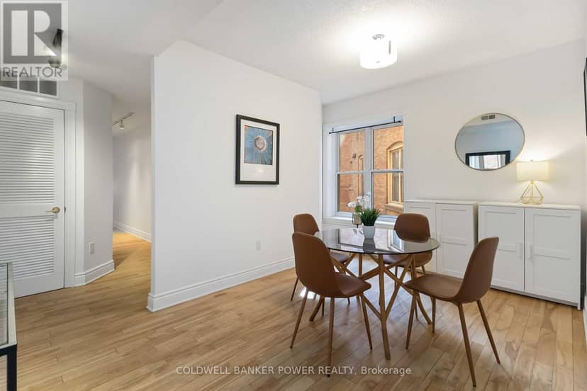 308 - 460 Wellington Street — photo 22 of 34