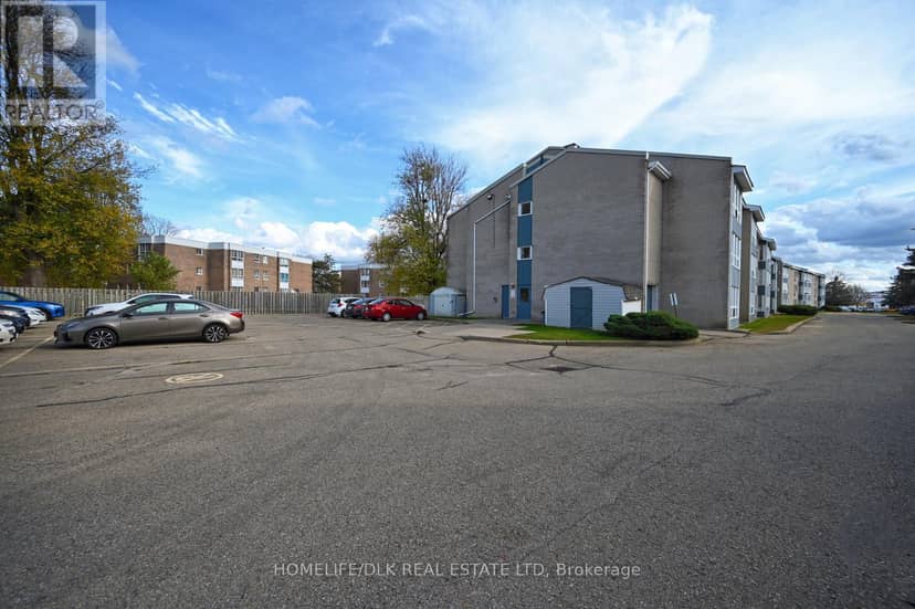 306 - 820 Laurier Boulevard — photo 19 of 19