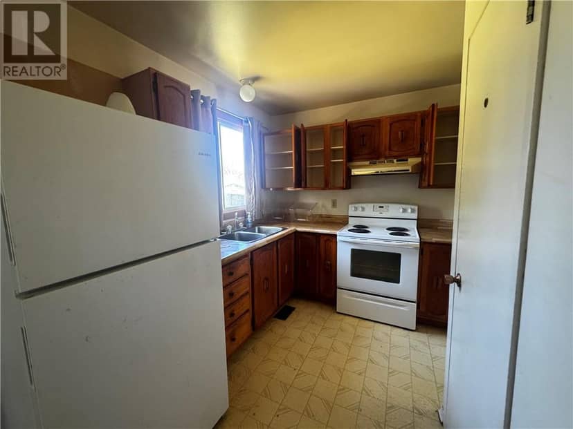 28 SPRUCE Street, Temagami, photo 7