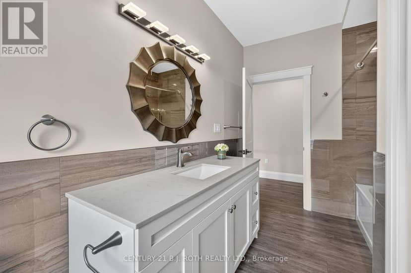 244 Frank Street — photo 16 of 37