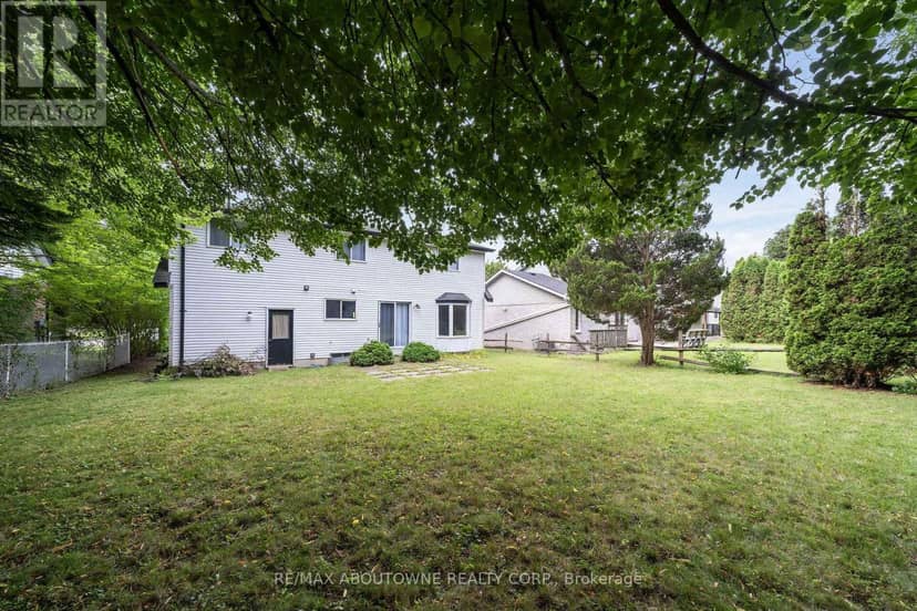 678 Edinburgh Road S — photo 25 of 26