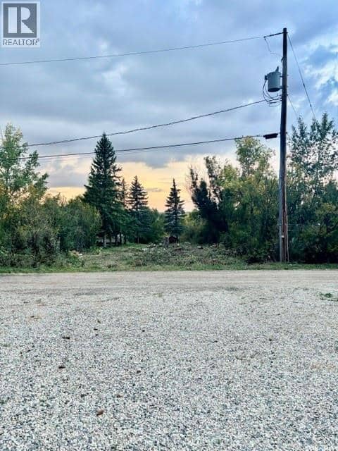 316 Evenson AVENUE — photo 12 of 28