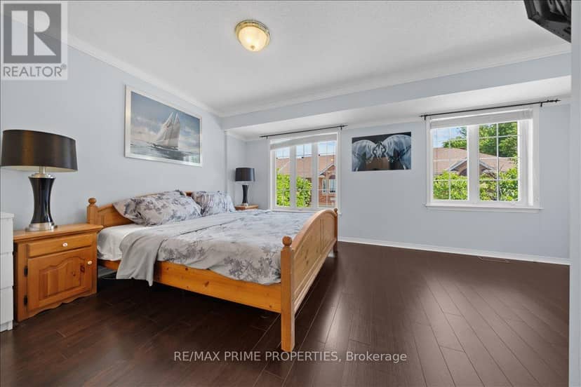 201 Gladeview Private — photo 23 of 40