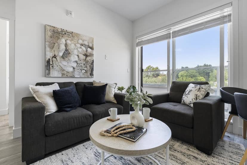 505 13978 FRASER HIGHWAY, Surrey