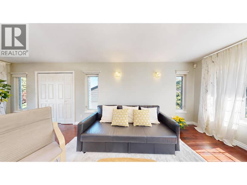 823 BURNABY STREET, New Westminster, photo 4