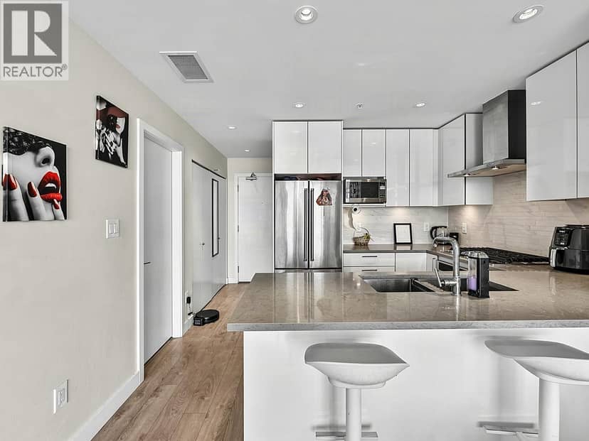 3903 1788 GILMORE AVENUE, Burnaby, photo 3