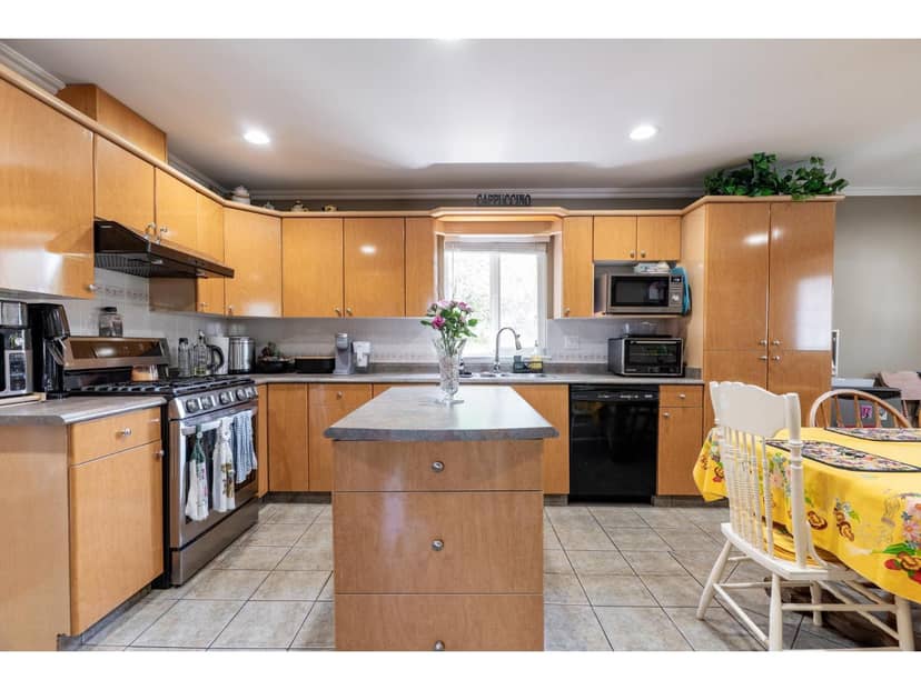 8925 157TH STREET, Surrey, photo 8