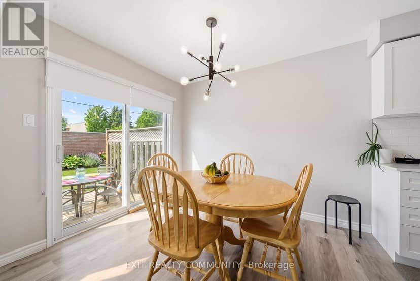 15 - 601 Grenfell Drive — photo 12 of 23