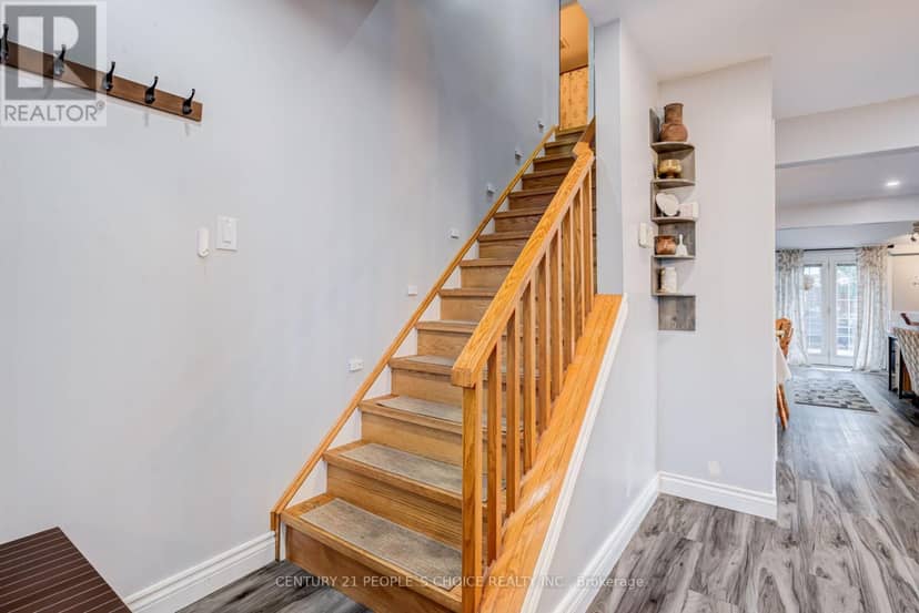 13 Jeffrey Street — photo 19 of 40