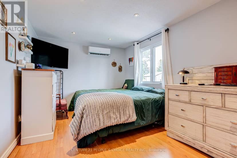 13 Jeffrey Street — photo 23 of 40
