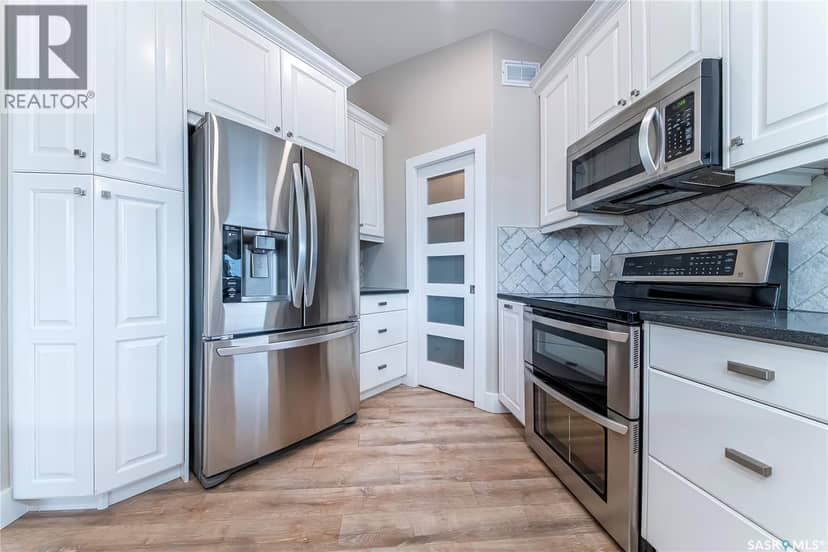 186 Boykowich BEND — photo 11 of 40