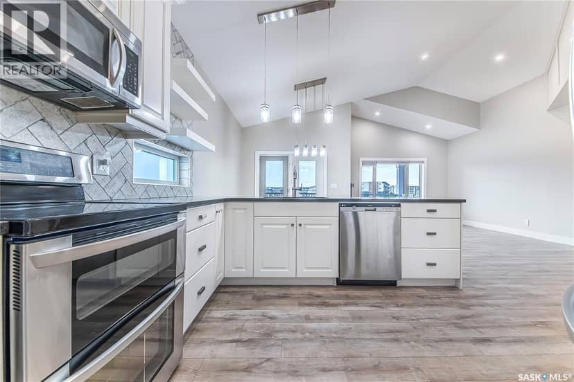 186 Boykowich BEND — photo 14 of 40