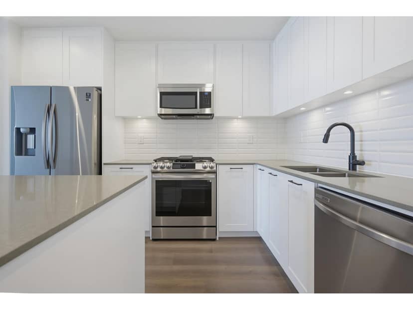 401 20052 83A AVENUE, Langley, photo 2