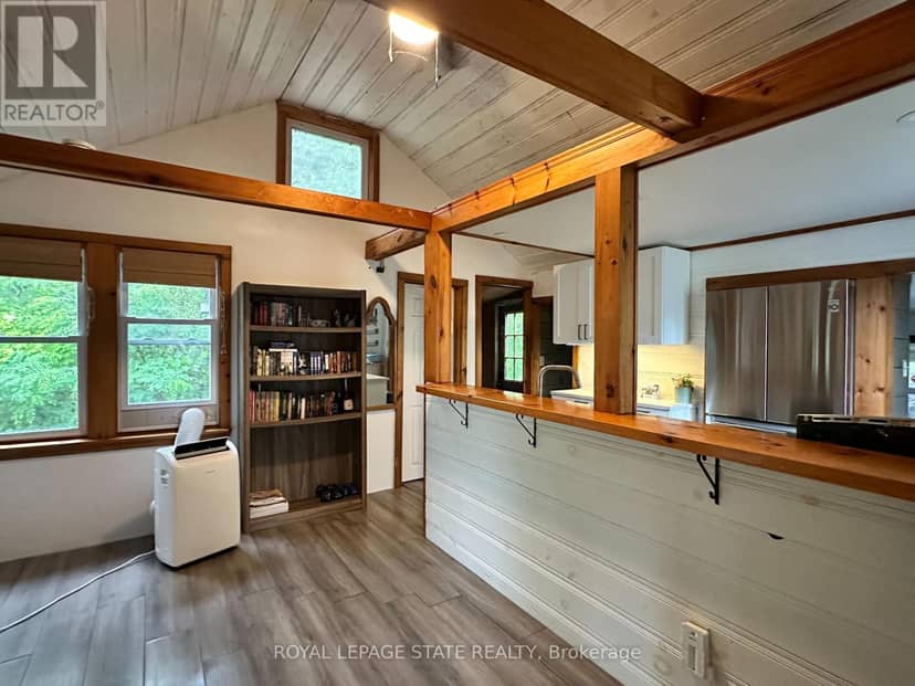716 Sandy Bay Road — photo 10 of 40