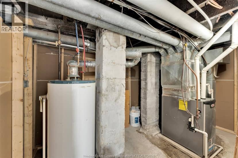 578 Brock Street — photo 25 of 36